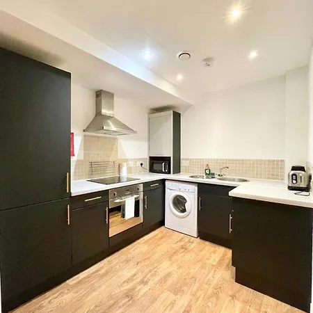 Lovely 2 - Bedroom Condo In Manchester City Centre Exterior photo