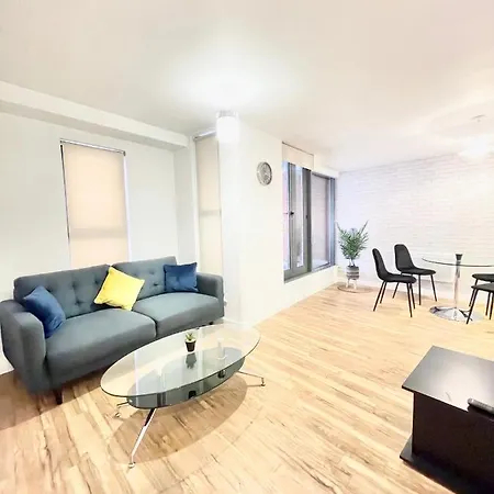 Lovely 2 - Bedroom Condo In Manchester City Centre Exterior photo